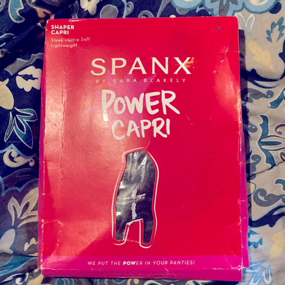 NEW! Spanx Black Power Capri size F
